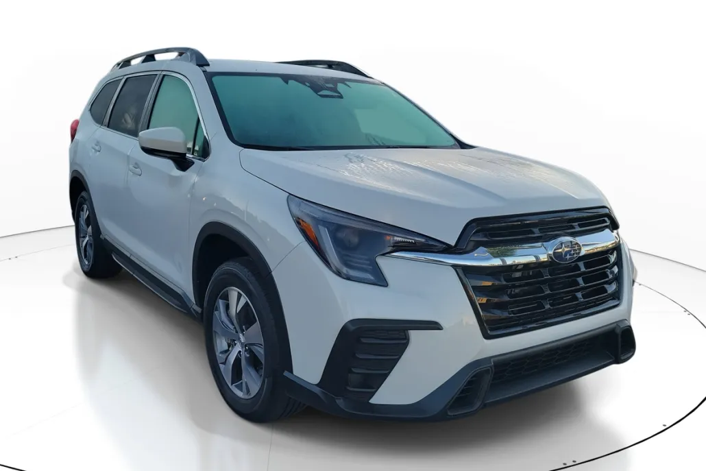 2024 Subaru Ascent Premium photo 1