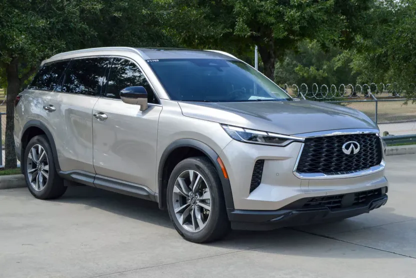 2025 Infiniti QX60 Luxe photo 1