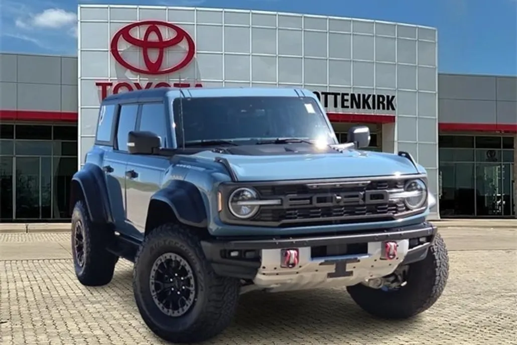 2023 Ford Bronco Raptor photo 1
