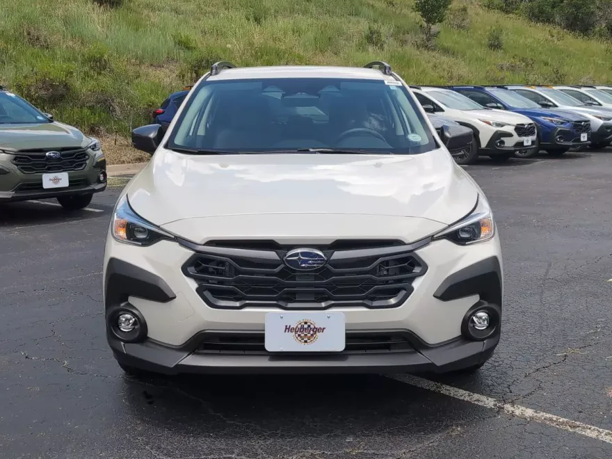 2025 Subaru Crosstrek Premium photo 1