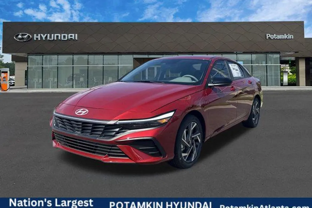 2025 Hyundai Elantra SEL Sport photo 1