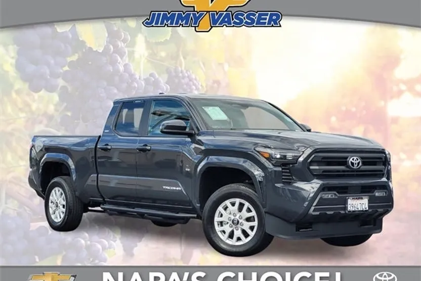 2024 Toyota Tacoma SR5 photo 1