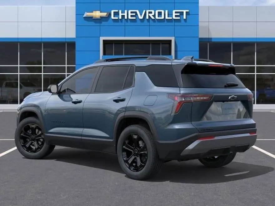 2026 Chevrolet Equinox LT photo 1