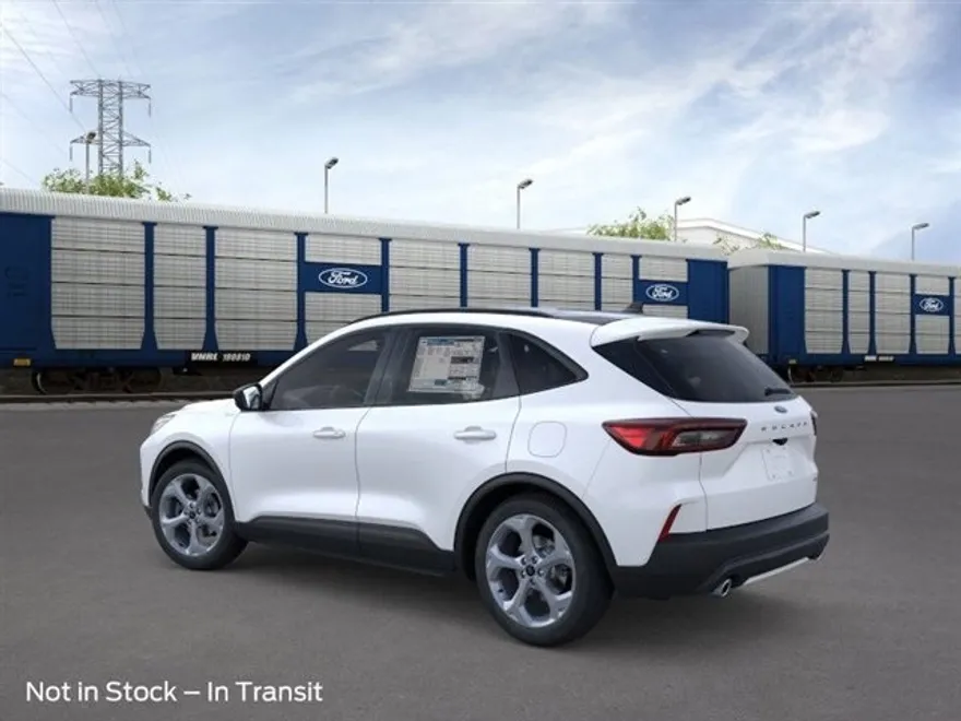 2025 Ford Escape ST-Line photo 1