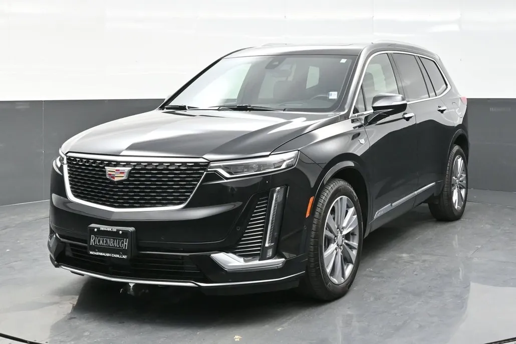 2024 Cadillac XT6 Premium Luxury photo 1