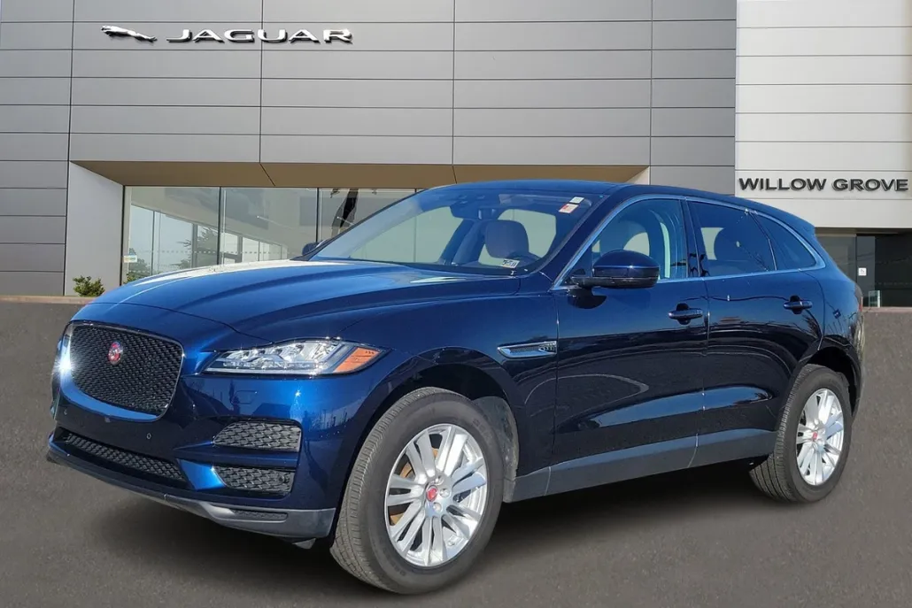 2020 Jaguar F-PACE Prestige photo 1
