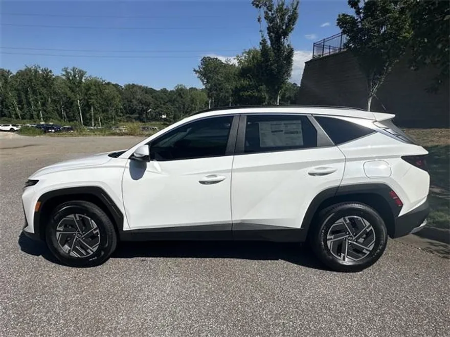 2025 Hyundai Tucson Hybrid Blue photo 1