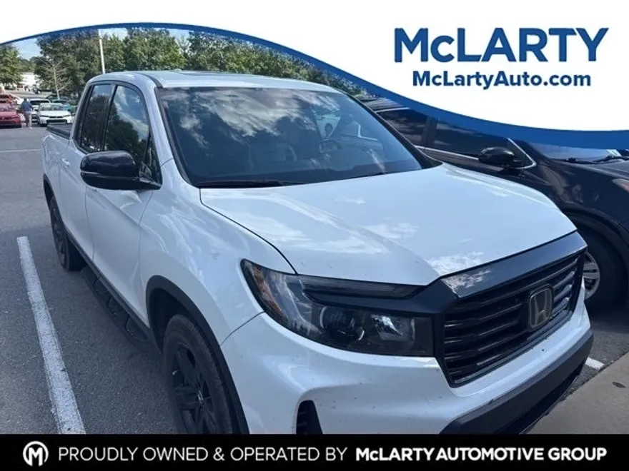 2023 Honda Ridgeline Black Edition photo 1