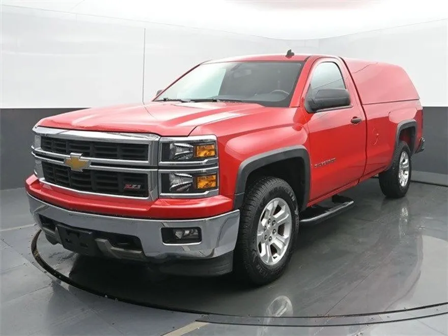 2014 Chevrolet Silverado 1500 LT photo 1