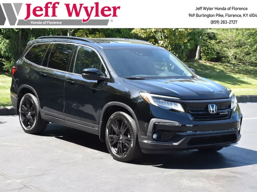2022 Honda Pilot Black Edition photo 1