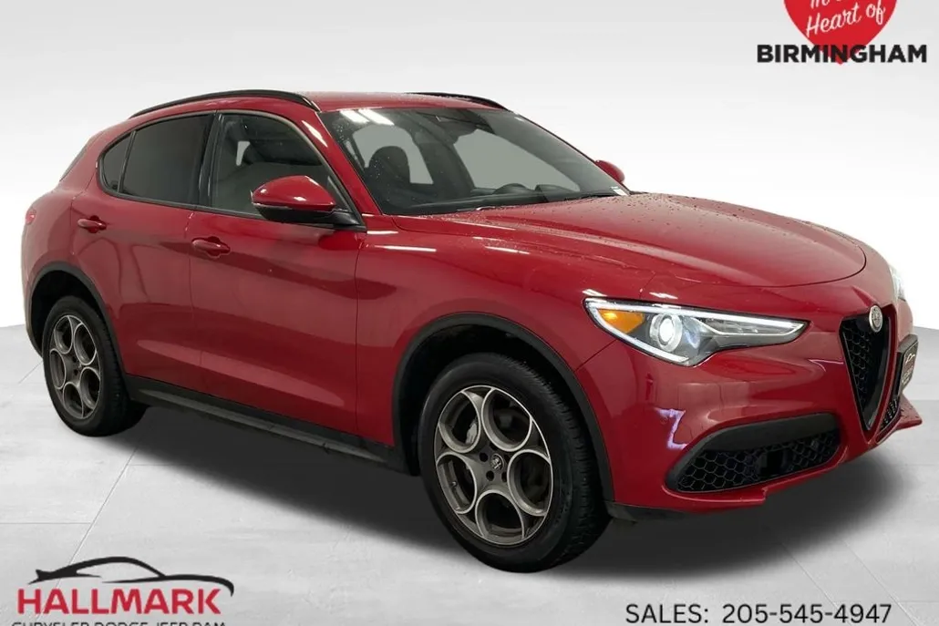 2022 Alfa Romeo Stelvio Sprint photo 1