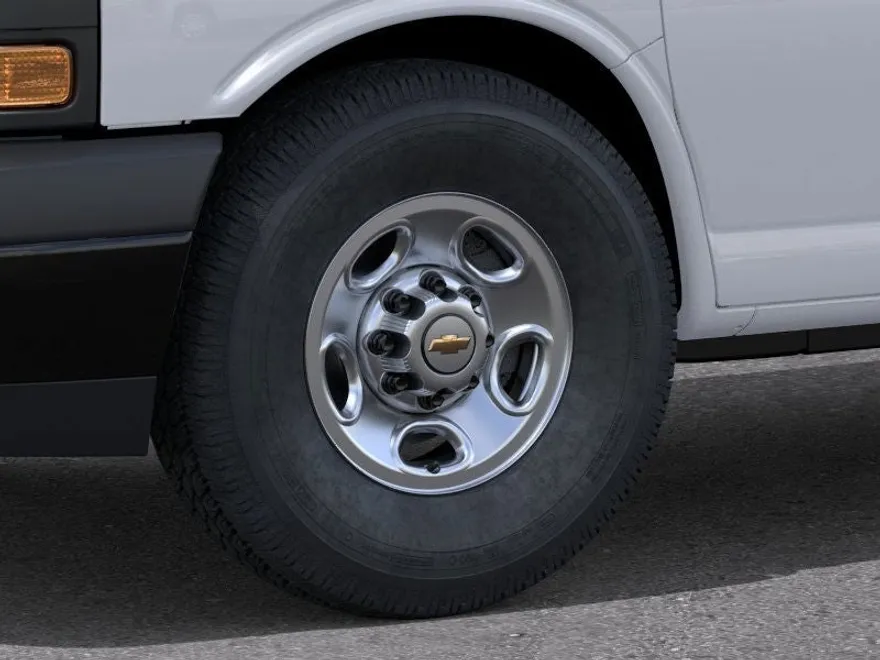 2025 Chevrolet Express Cargo 2500 photo 1