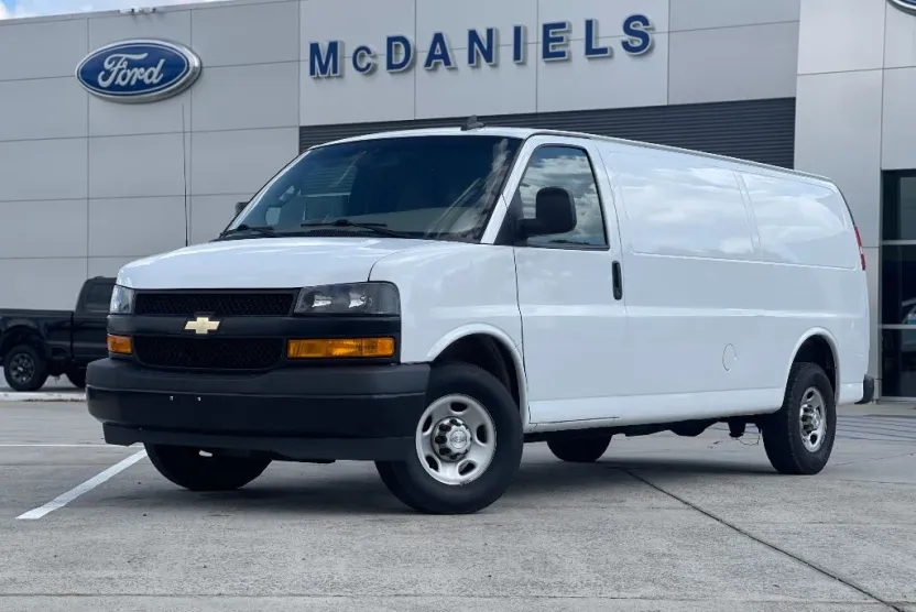 2021 Chevrolet Express 2500 Work Van Cargo photo 1
