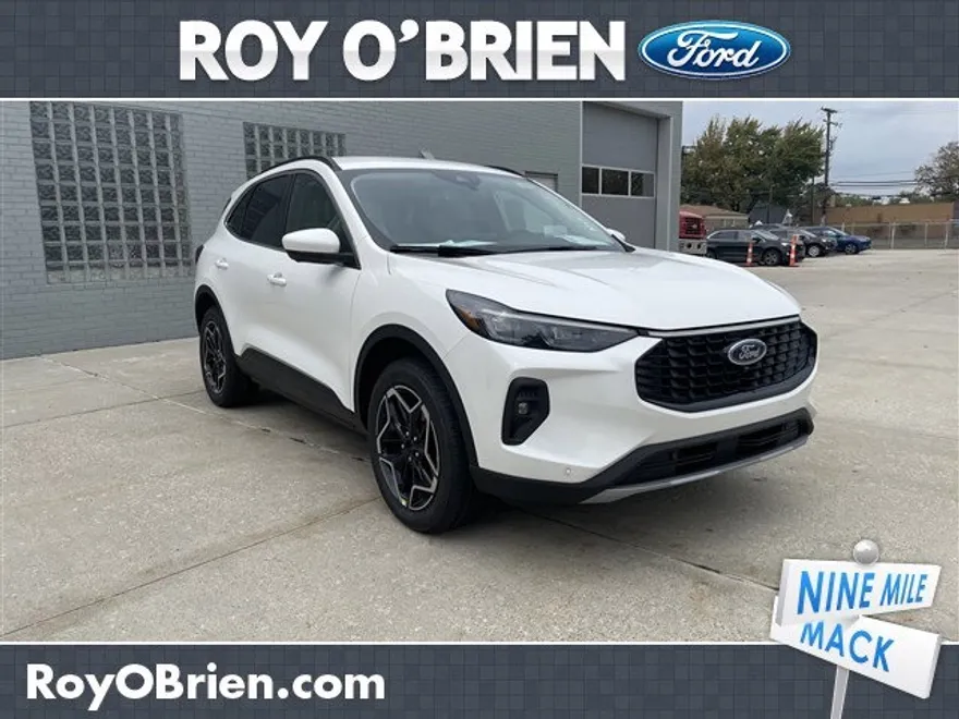 2025 Ford Escape Platinum photo 1
