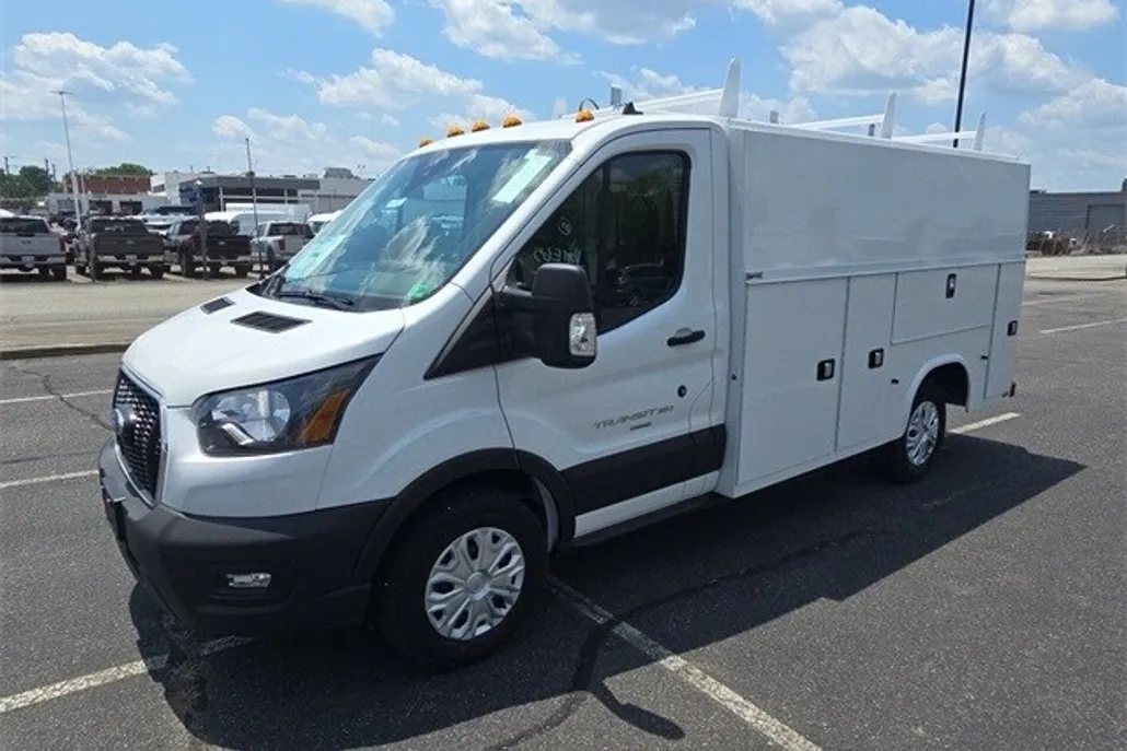 2025 Ford Transit photo 1