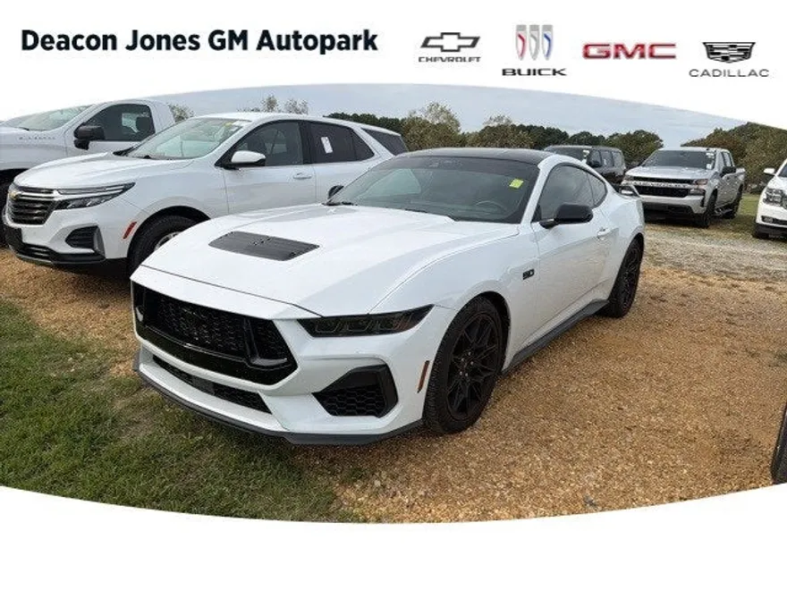 2024 Ford Mustang GT photo 1