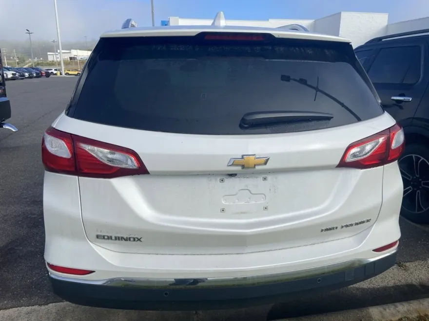 2021 Chevrolet Equinox Premier photo 1
