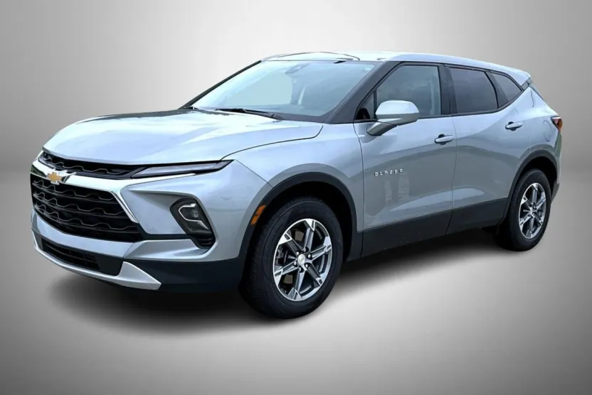 2024 Chevrolet Blazer 2LT photo 1