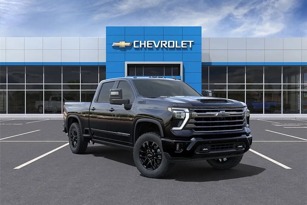 2025 Chevrolet Silverado High Country photo 1
