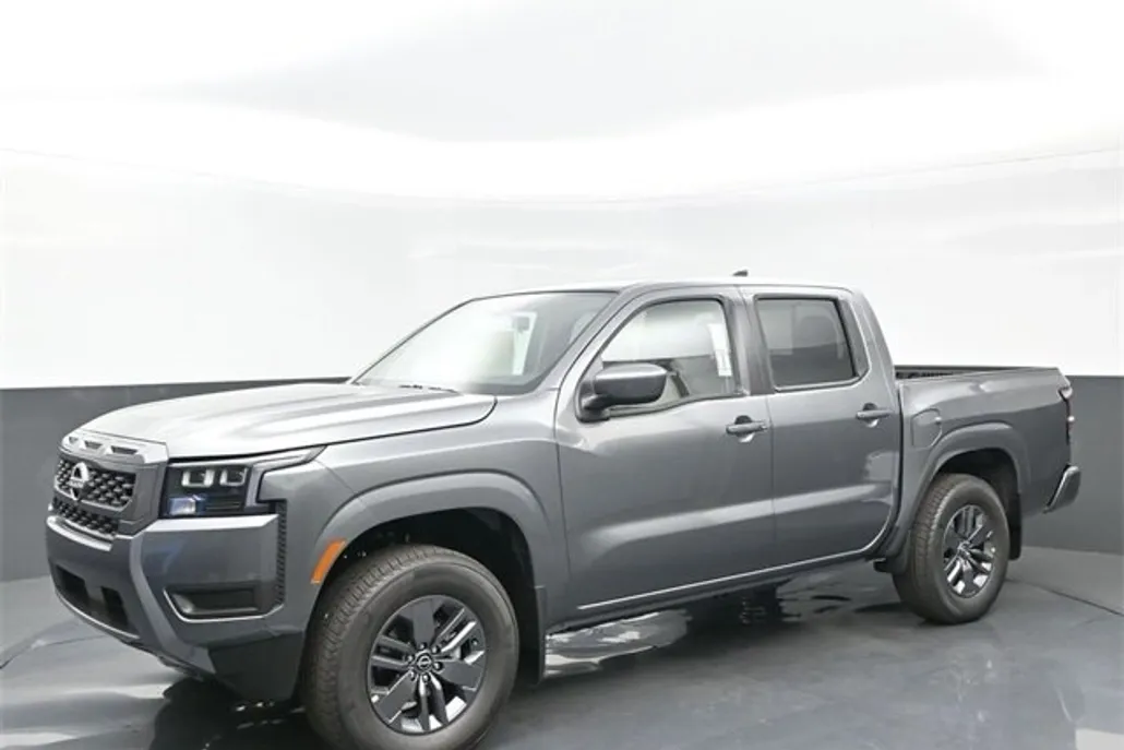 2026 Nissan Frontier SV photo 1