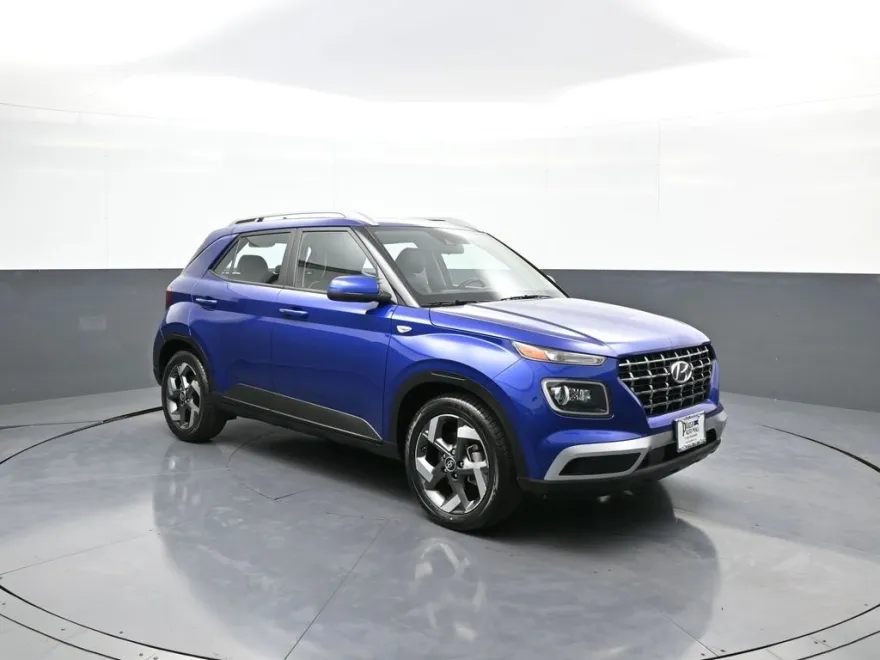 2022 Hyundai Venue SEL Limited photo 1