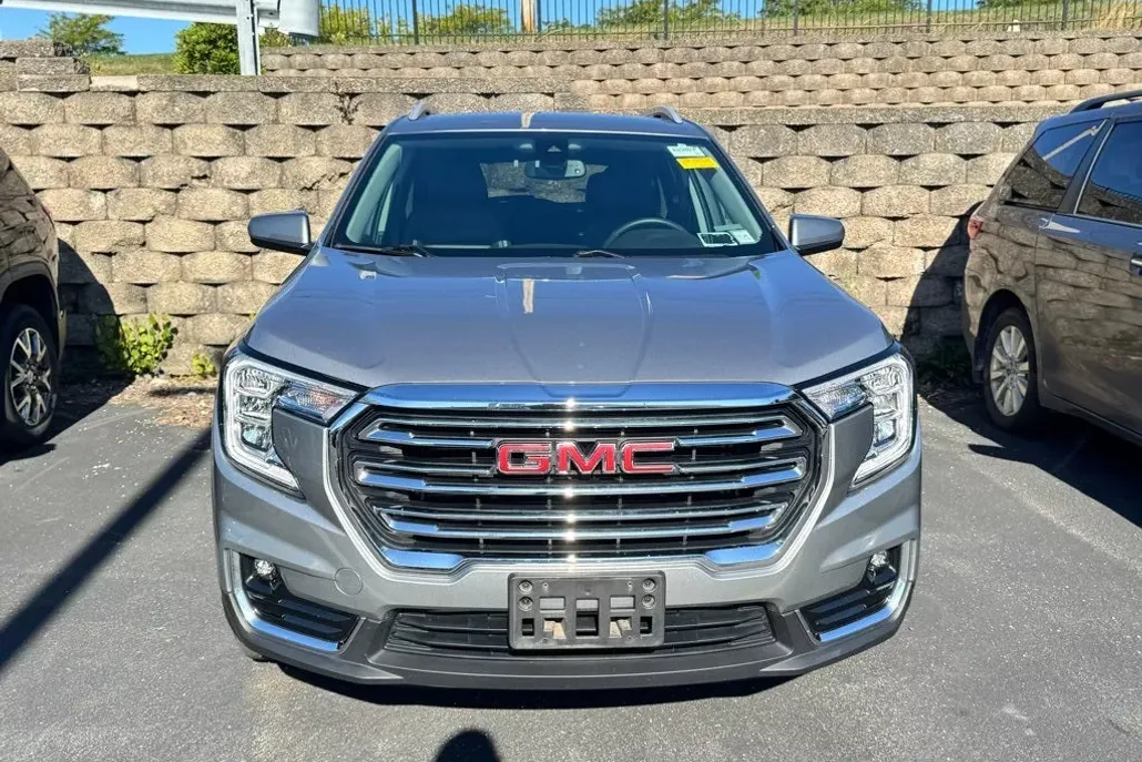 2023 Gmc Terrain SLT photo 1