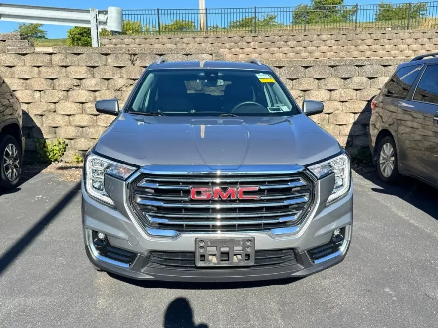 2023 Gmc Terrain SLT photo 1