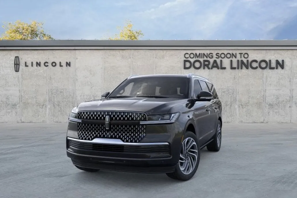 2025 Lincoln Navigator Reserve photo 1