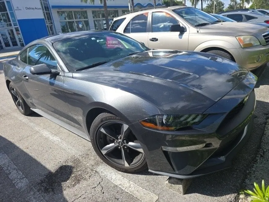 2020 Ford Mustang EcoBoost photo 1