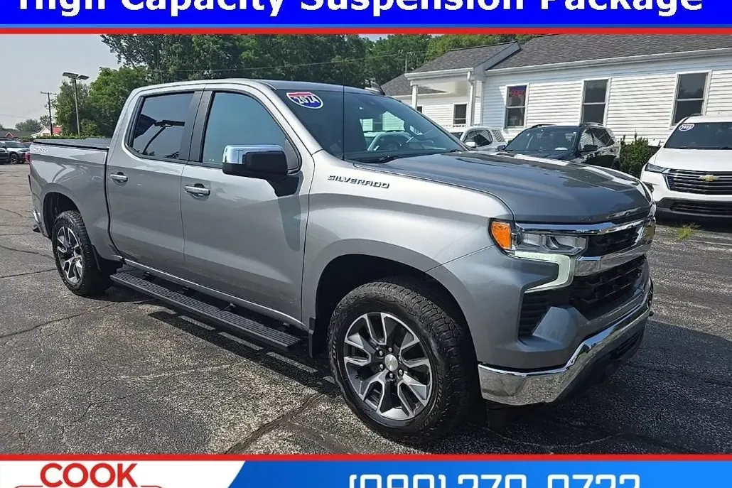 2024 Chevrolet Silverado 1500 LT photo 1