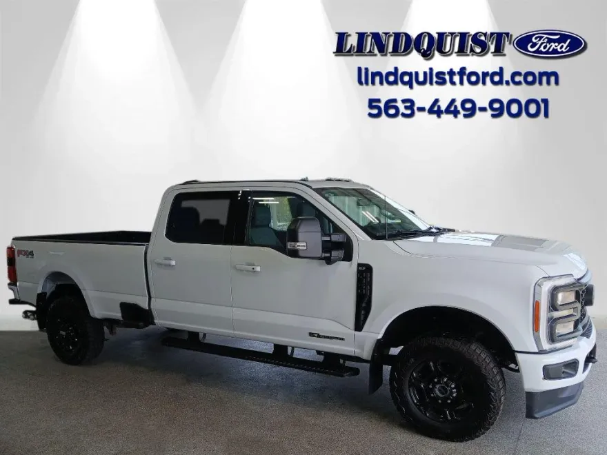 2023 Ford F-350 XLT photo 1