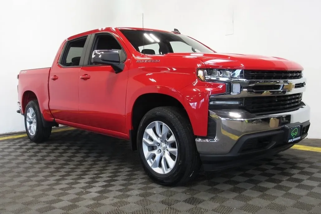 2021 Chevrolet Silverado 1500 LT photo 1