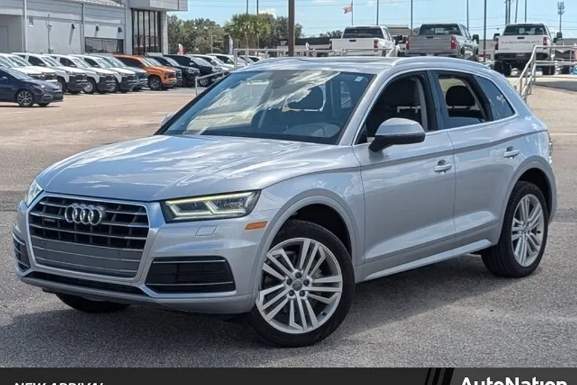 2018 Audi Q5 Premium Plus photo 1