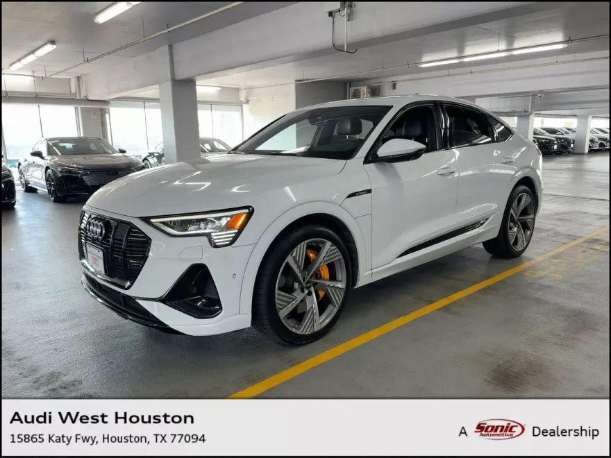 2023 Audi e-tron Sportback S line Prestige photo 1