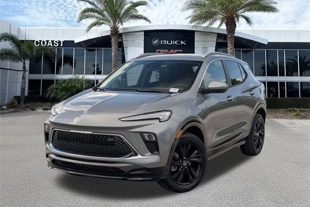 2026 Buick Encore GX Sport Touring photo 1