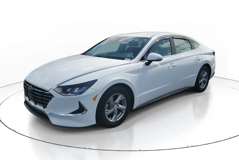 2023 Hyundai Sonata SE photo 1