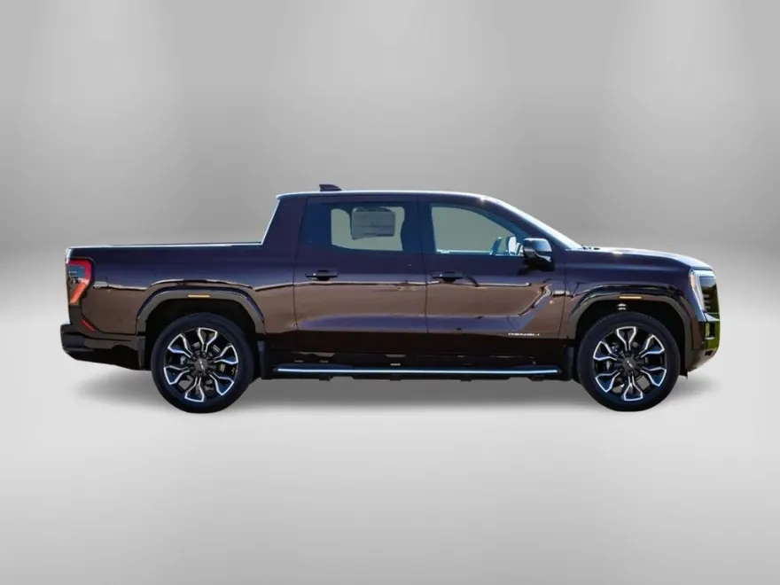 2026 Gmc Sierra EV Denali photo 1