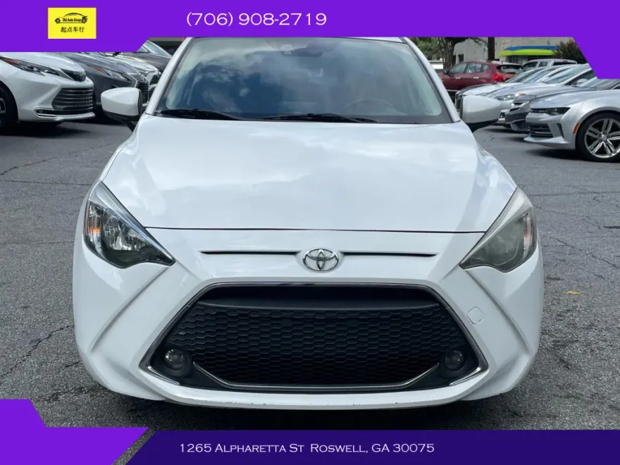 2019 Toyota Yaris L photo 1