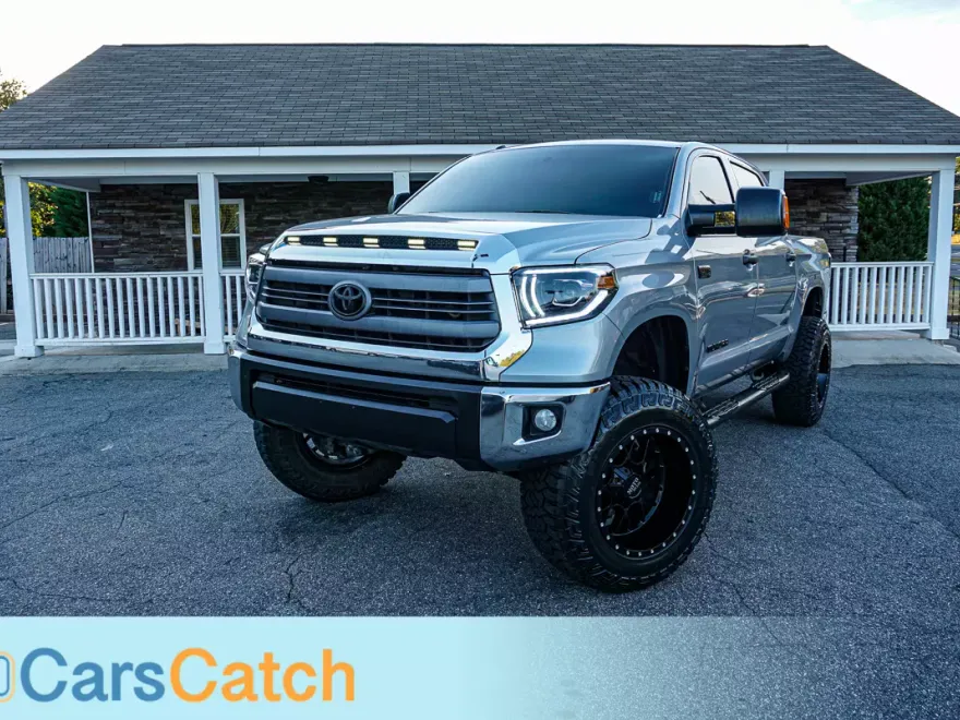 2015 Toyota Tundra SR5 photo 1