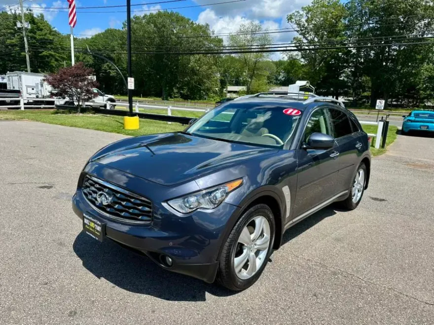 2011 Infiniti FX35 photo 1