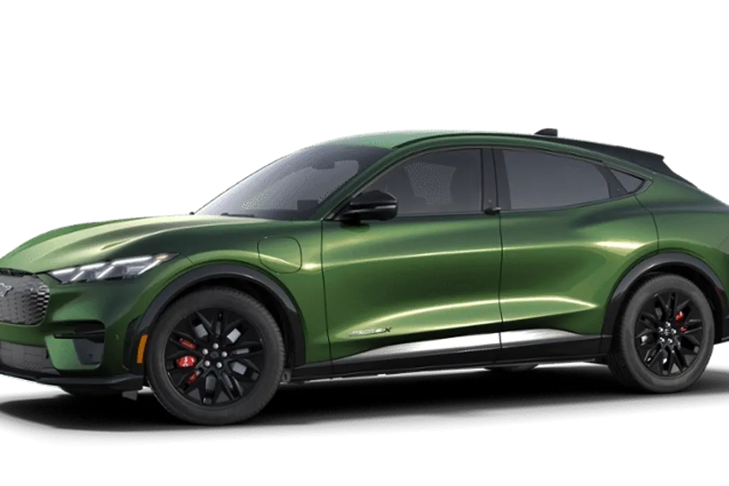 2025 Ford Mustang Mach-E Premium photo 1