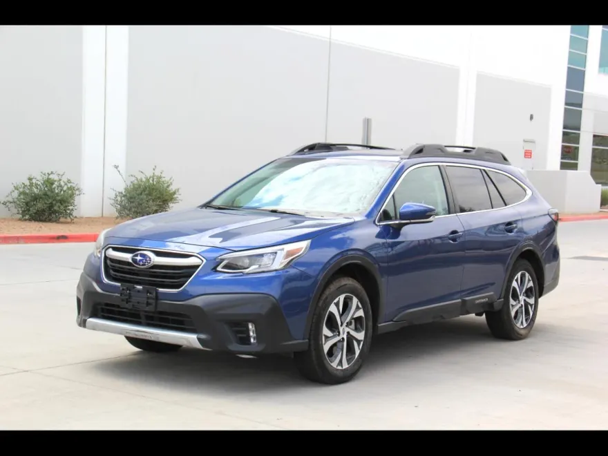 2022 Subaru Outback Limited photo 1