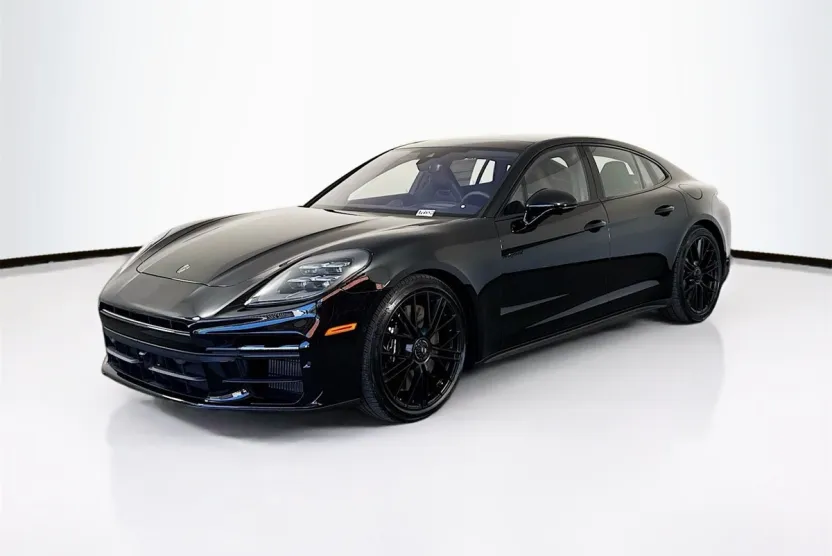 2026 Porsche Panamera Turbo E-Hybrid photo 1