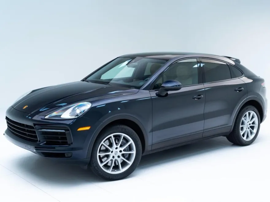 2022 Porsche Cayenne Coupe photo 1