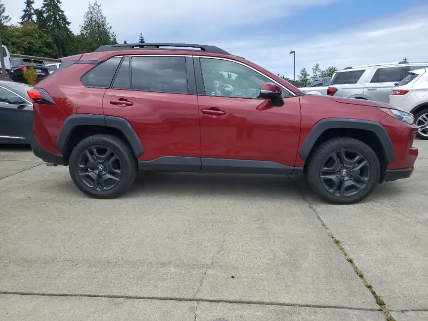 2023 Toyota RAV4 Adventure photo 1