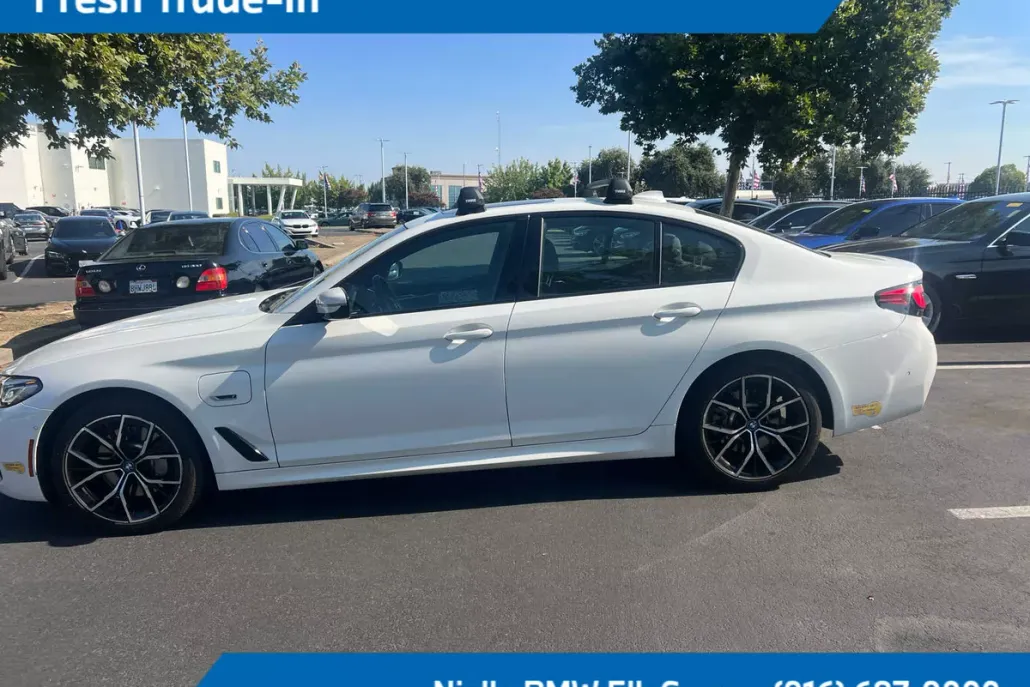 2023 Bmw 530e 5-Series photo 1