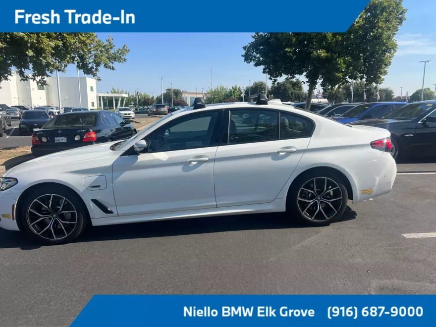 2023 Bmw 530e 5-Series photo 1