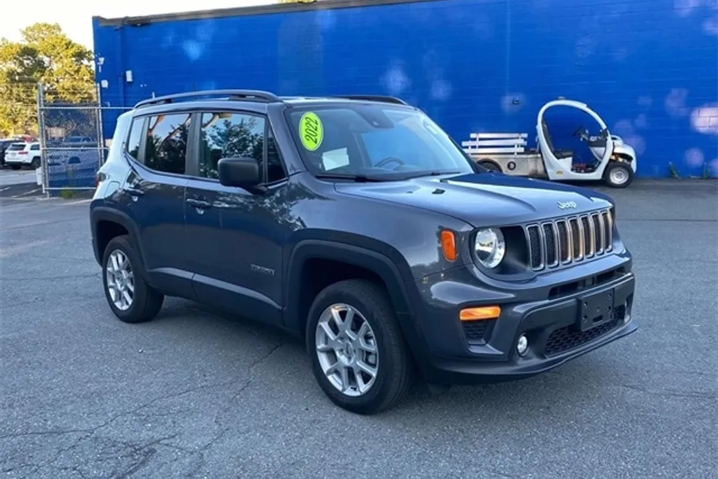 2022 Jeep Renegade Latitude photo 1