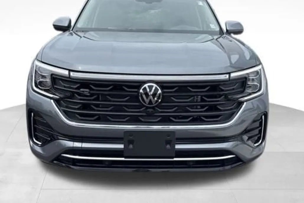 2025 Volkswagen Atlas SEL Premium R-Line photo 1