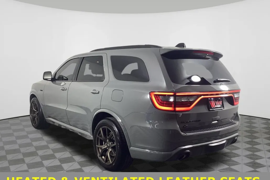 2025 Dodge Durango R/T Plus photo 1